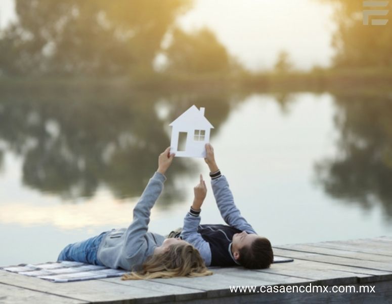 Pareja Comprar una casa es buen momento 2